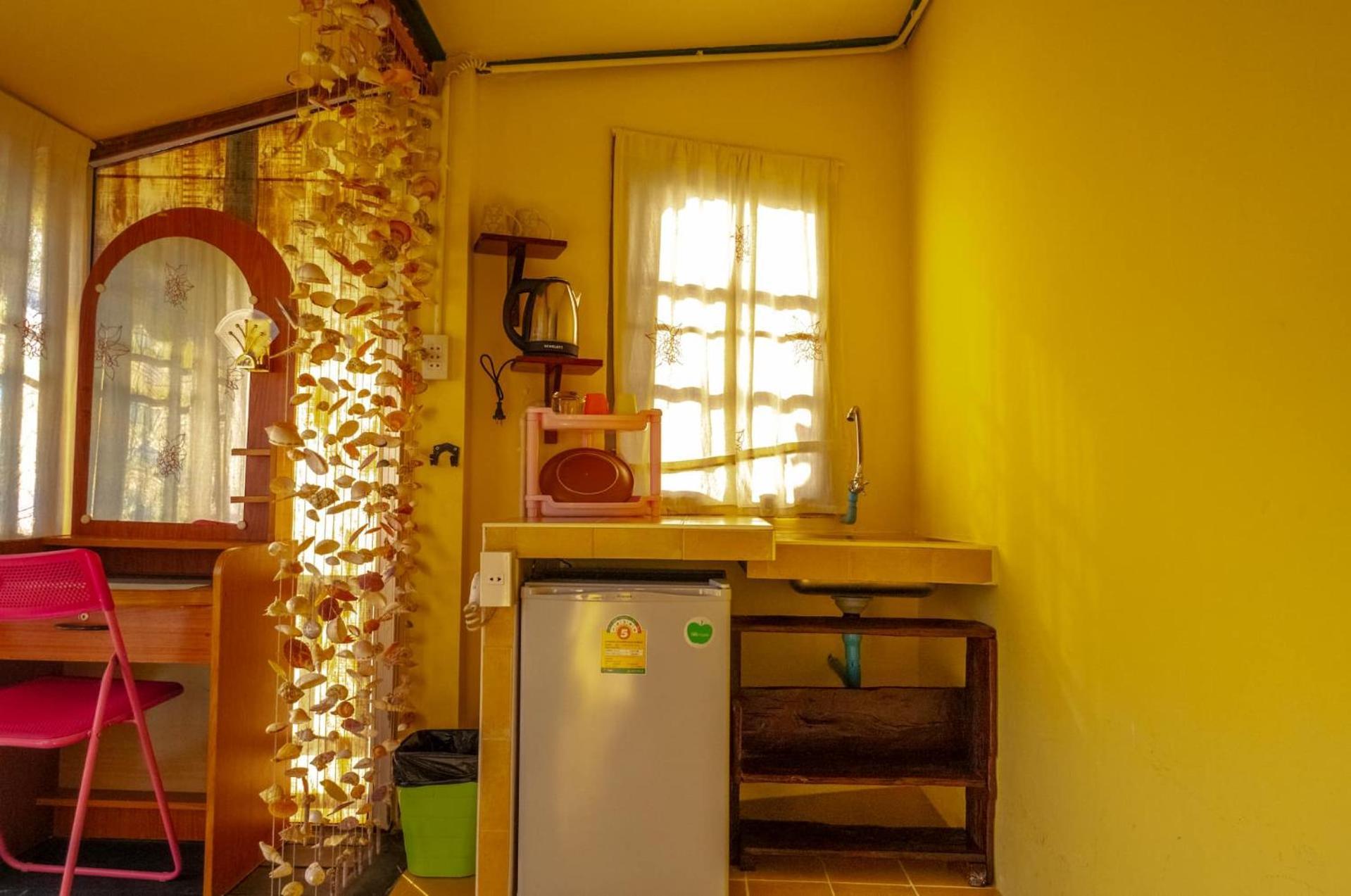 Sabina Guesthouse Kamala Номер фото