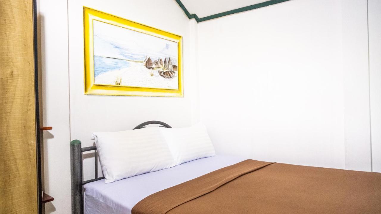 Sabina Guesthouse Kamala Екстер'єр фото